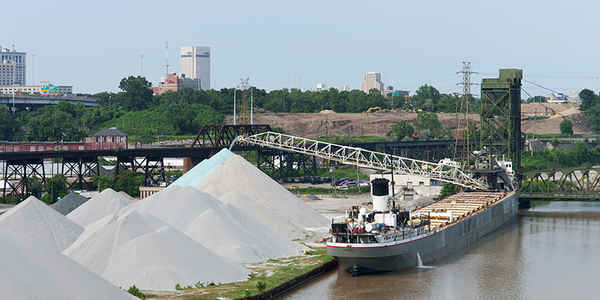 Bulk Barge Unloading